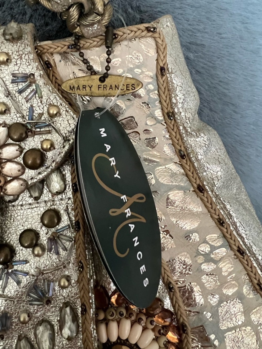 Mary Frances Marskesh Gold Jeweled Floral Embellished Purse. NWT #1368 - Picture 2 of 7